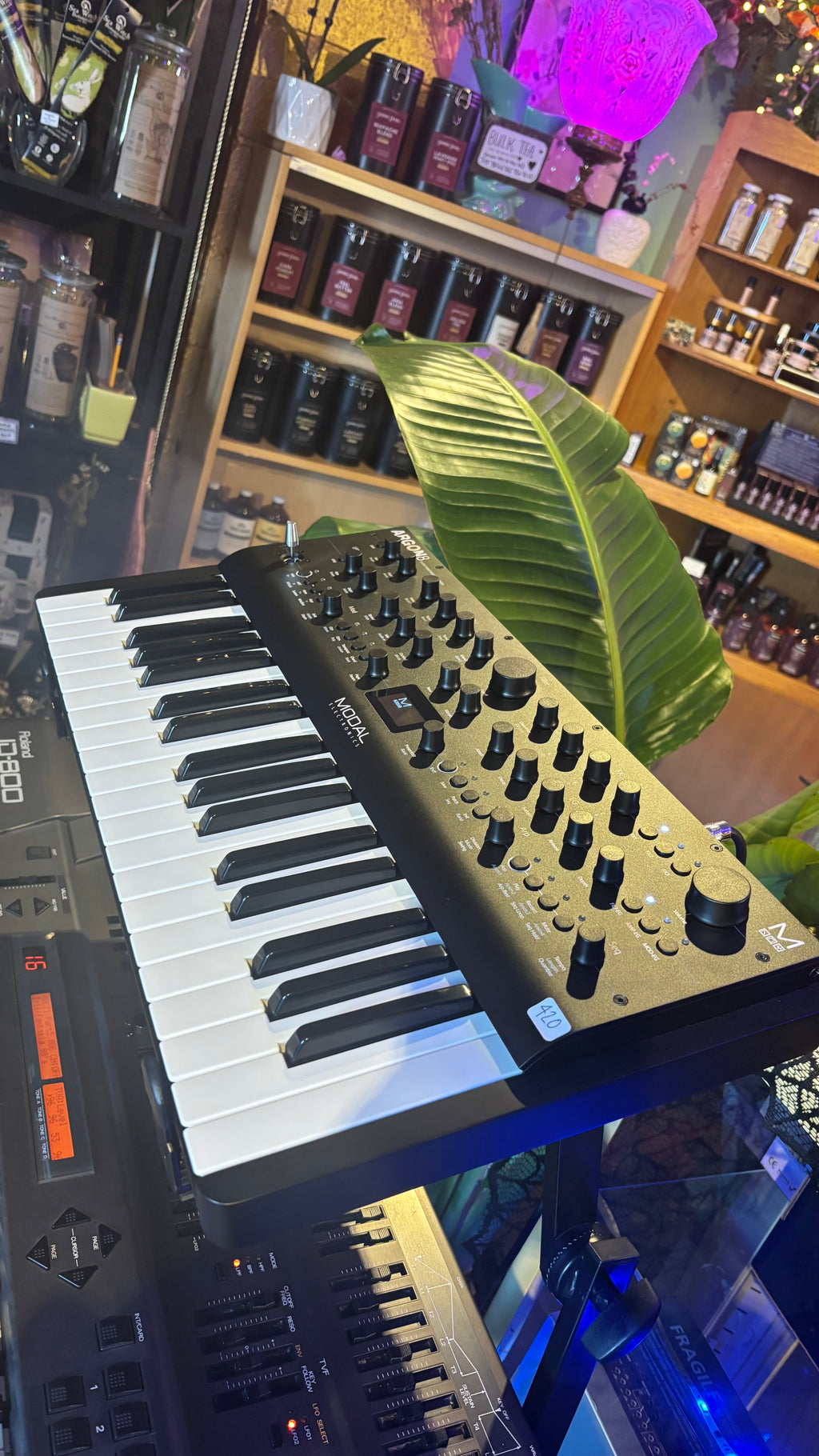 Model Electronics ARGON 8 voice wavetable synthesizer USED